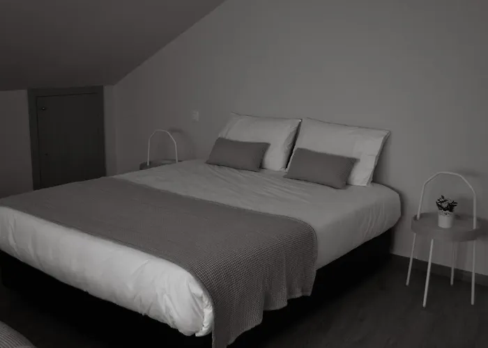 Glamour Guest House